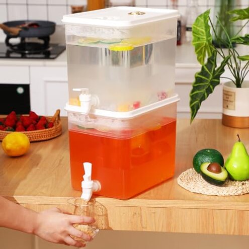 Domensi 4 Pack 2 Gallon Fridge Beverage Drink Dispenser with Spigot Leak-proof Lids Filter Screen Juice Container Sealed Plastic Lemonade Water Milk Cold Hot Drink Tea Jug for Party Daily Use