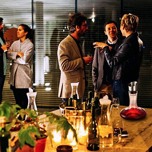 Wine Decanter Built-in Aerator Pourer, Wine Carafe, Red Wine Decanter,100% Lead-free Crystal Glass, Wine Hand-held Aerator, Wine Gift, Wine Accessories (Clear，Crystal)