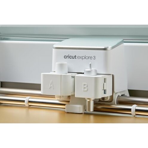 Cricut Premium Fine-Point Replacement Blade, Cutting Blade with Improved Design, Cuts Light to Mid-Weight Materials, For Personalized Crafts, Compatible with Cricut Maker & Explore Machines, 5 Count