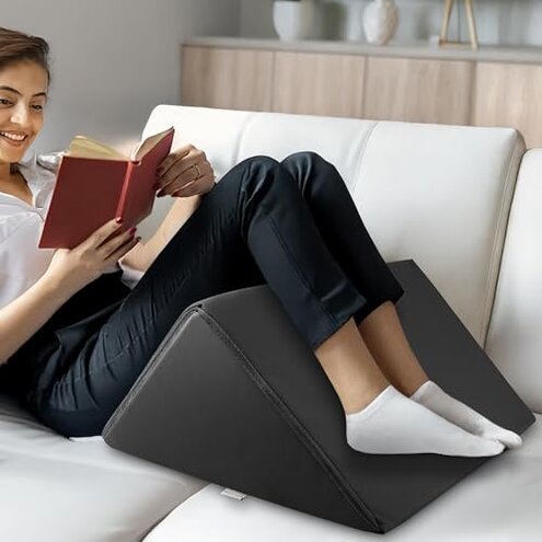 Saloniture Triangle Wedge Massage Table Bolster Pillow, Extra Large - 19 x 12 x 20 x 15.5 Inch - Black