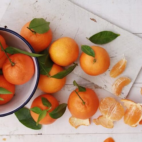 Capital City Fruit Fresh Clementines Gift Box | Gift for Holiday, Thank You, Get Well | Sympathy Gift Box | Sweet Fruit | Healthy Snack | 3 Pounds Fresh Oranges