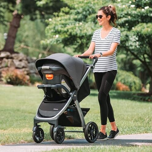 Chicco Bravo 3-in-1 Trio Travel System, Bravo Quick-Fold Stroller with KeyFit 30 Infant Car Seat and Base, Car Seat and Stroller Combo | Camden/Black